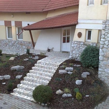 Marci Villa Pécs Kültér fotó