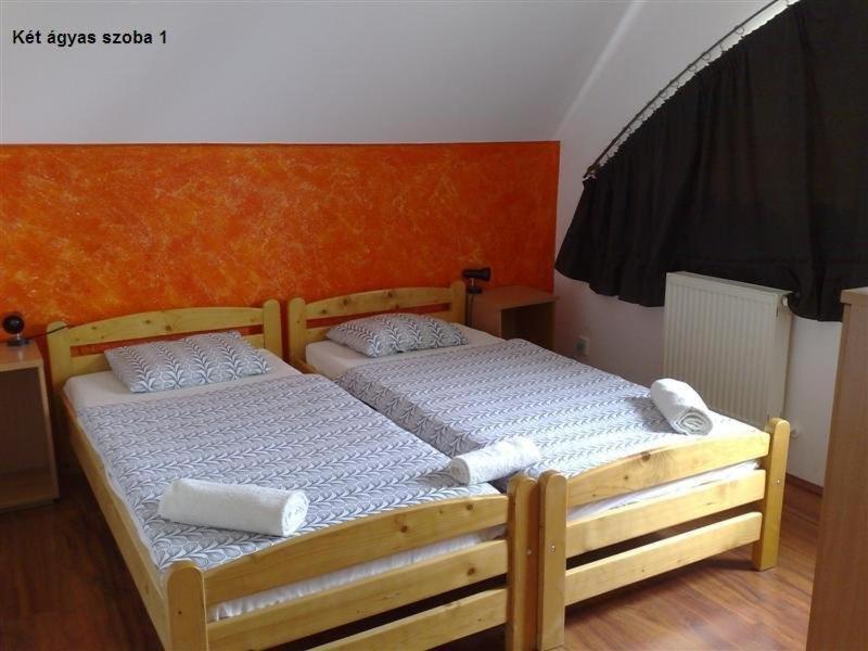 Marci Villa Pécs Szoba fotó
